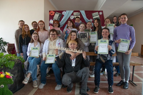 Саженцы и не только представили специалисты-агроэкологии на выставке «Усадьба-2023» (Для лиц старше 06 лет)