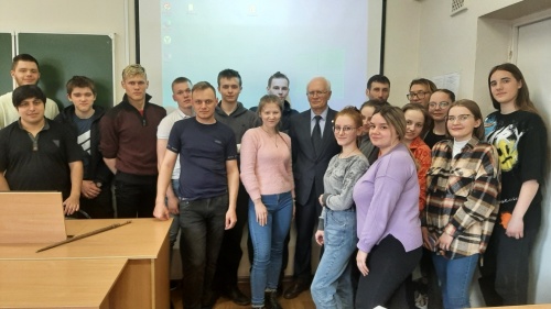 «ПУТЬ К НАУКЕ —  ПУТЬ К УСПЕХУ». Продолжается цикл встреч с ведущими учёными ЮУрГАУ  