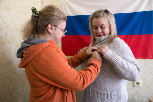 Символ памяти,  героизма и победы вручили преподавателям и студентам ИАЭ ЮУрГАУ