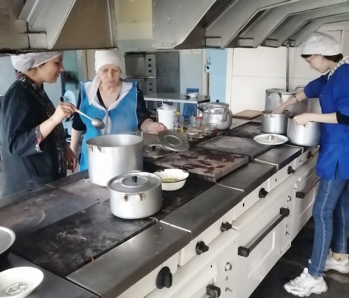 Выпускники агроколледжа проходят практику в ЮУрГАУ