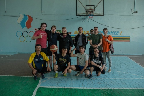Быстрый и динамичный. В ИАЭ состоялся турнир по баскетболу 3x3