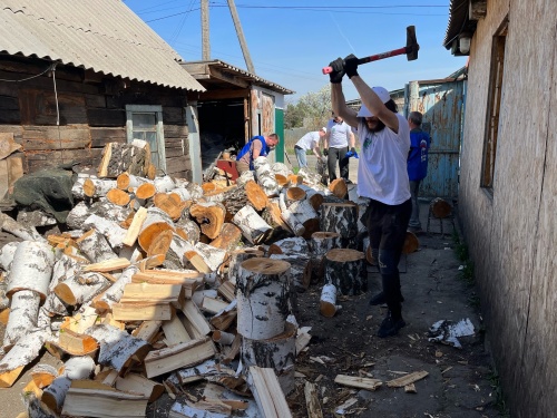 #МЫВМЕСТЕ. Волонтёры ИАЭ помогли семье участника СВО