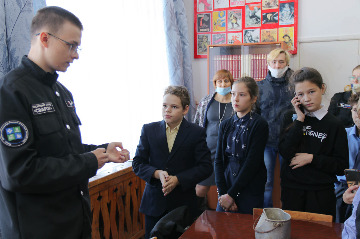 ЭКСКУРСИЯ В МУЗЕЙ ВОИНСКОЙ СЛАВЫIMG_6913.jpg