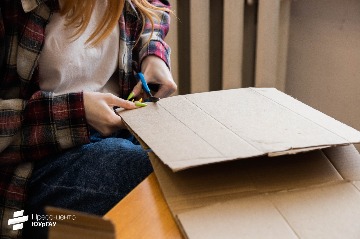 Студенты ИАЭ ЮУрГАУ изготавливают блиндажные свечи (6).jpg