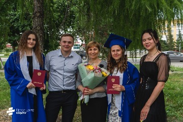 выпускной в ИАЭ часть 2 (49).jpg