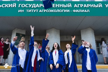 выпускной в ИАЭ часть 2 (28).jpg
