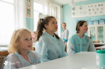 50Преподаватели ЮУрГАУ  рассказывают школьникам о науке.jpeg