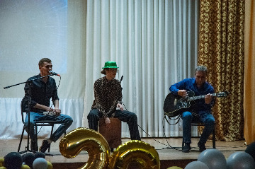 20вручение дипломов 2023 ИАЭ.jpeg