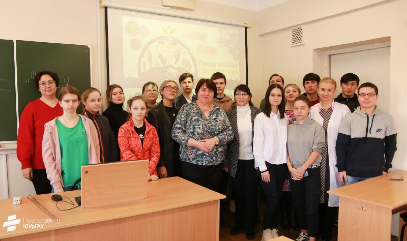 В Институте агроэкологии состоялся круглый стол «Почва как суперорганизм»