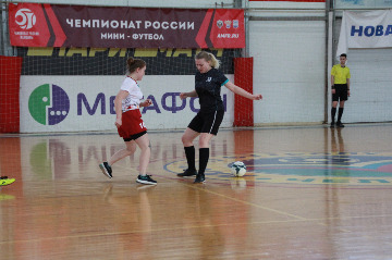 мини-футбол в ИАЭIMG_2535.JPG
