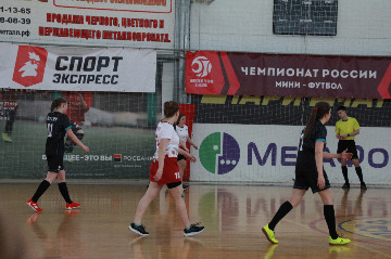 мини-футбол в ИАЭIMG_2528.JPG