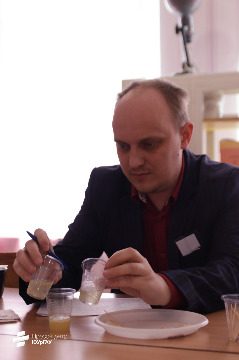 3дегустация куриного мяса в ИАЭ2022.jpeg