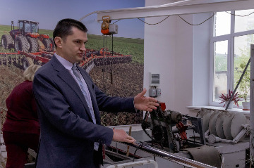 4день открытых дверей2022 в ЮУрГАУ.jpeg