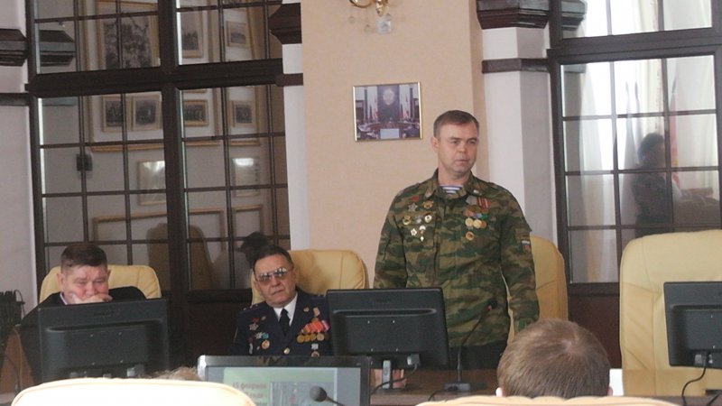 Студенты ЮУрГАУ встретились с воинами-интернационалистами