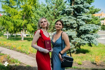 выпускной в ИАЭ часть 2 (18).jpg