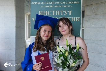 выпускной в ИАЭ часть 2 (37).jpg