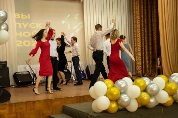 выпускной иаэ 2022 (45).jpg
