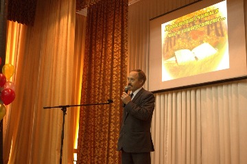 zSgZ26e9m28.jpg