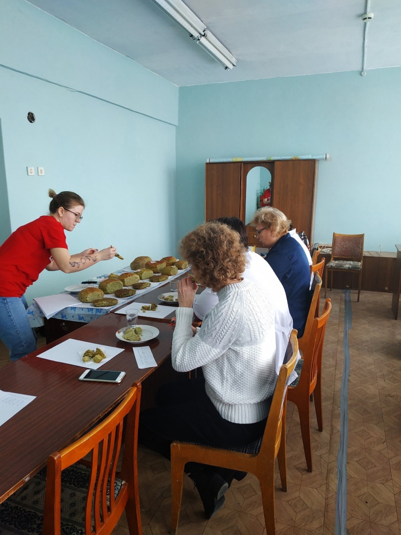 Студенты ЮУрГАУ испекли хлеб с мятой
