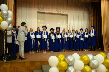выпускной иаэ 2022 (8).jpg