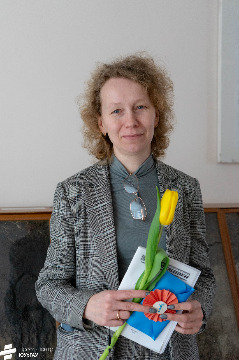 5_8 марта в ИАЭ с цветами_2023.jpeg