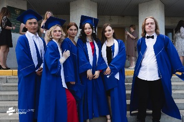 выпускной в ИАЭ часть 2 (27).jpg