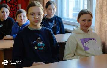38умные каникулы день 2 в ИАЭ_2023.jpeg